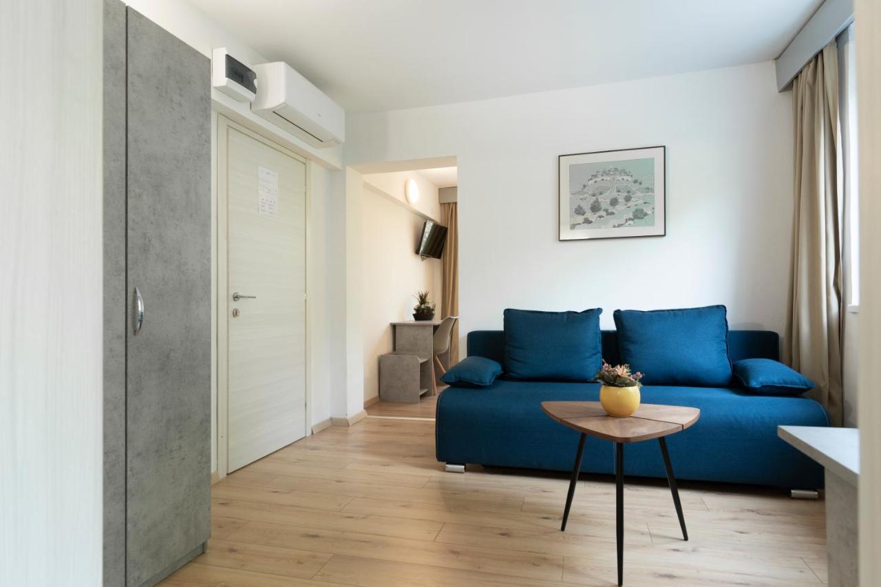 Boarding House Lucija *