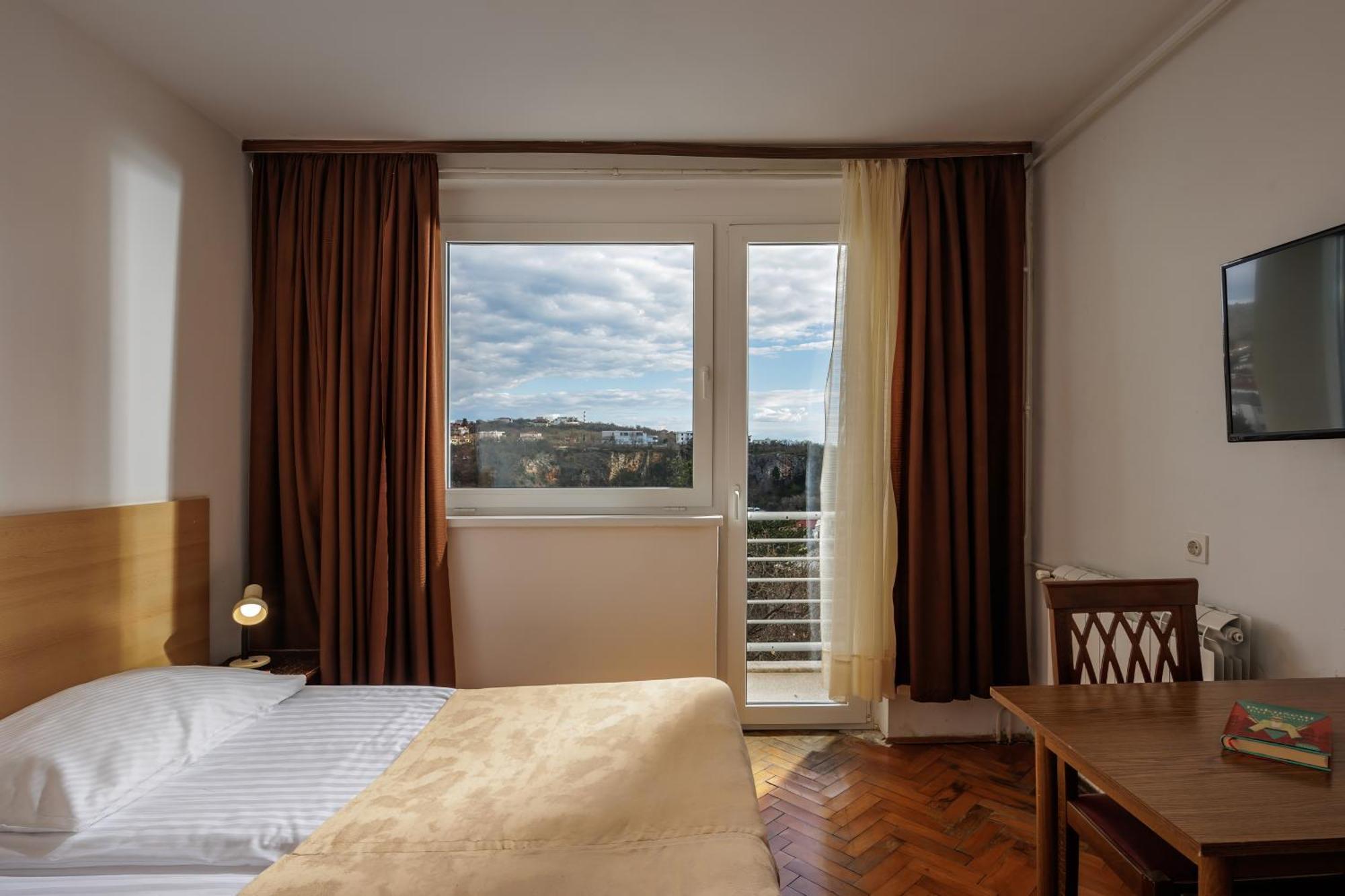 Boarding House Lucija Kostrena